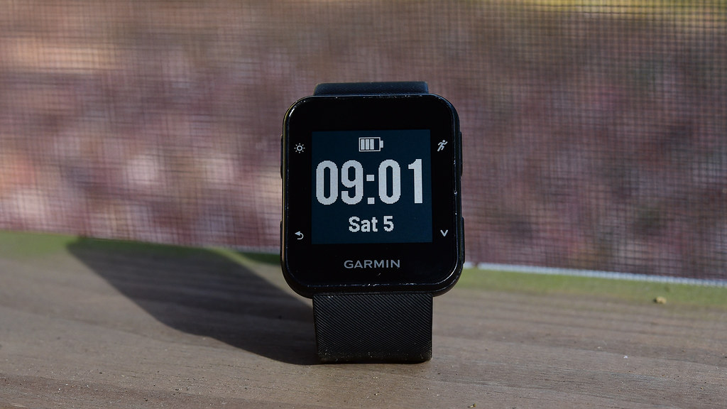 Garmin MARQ Gen 3 — титан Grade 5, LTE-звонки и автономность до 18 дней: официальный анонс